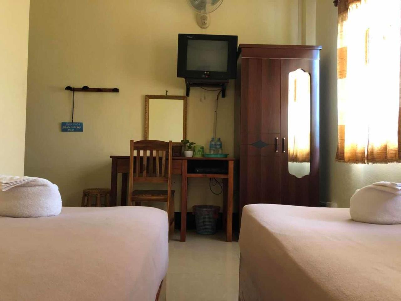 A Tee Guesthouse Luang Prabang Exterior photo